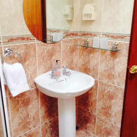 The Harp فندق مبيت وإفطار 3*