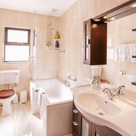 The Harp فندق مبيت وإفطار